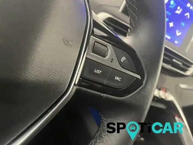 Peugeot 3008 1.2 puretech 130ch allure s&amp;s — photo 15
