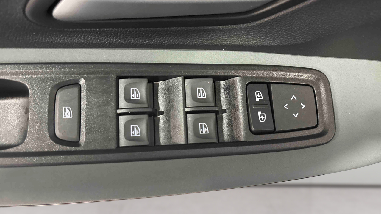 Dacia Jogger TCe 110 7 pl — photo 21