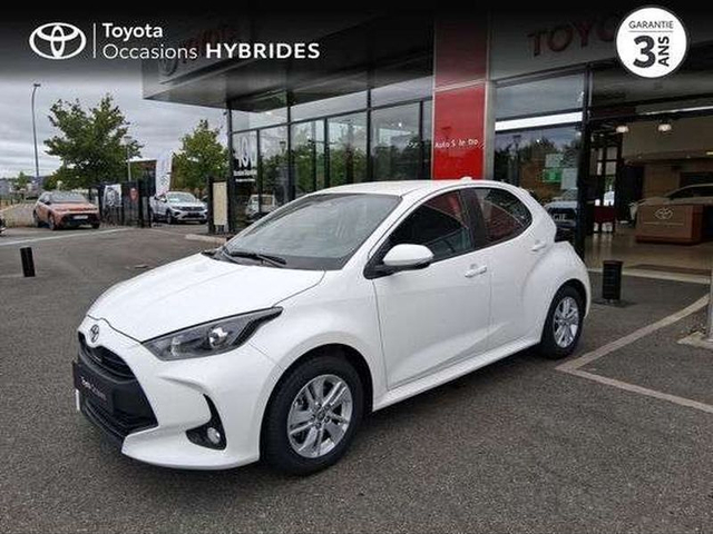 Toyota YARIS Toyota Yaris 116h Dynamic Business + Programme Toyota Experience 5p MC24