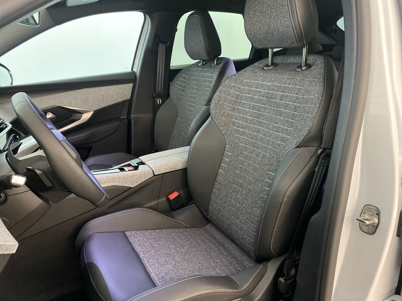 Peugeot 3008 hybrid 145 e-dcs6 allure — photo 9