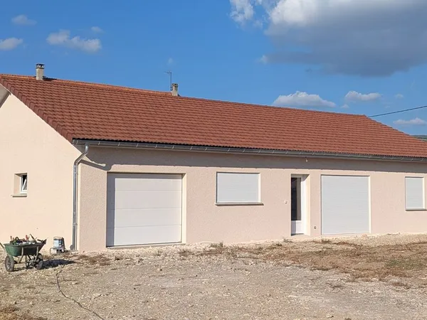Location Maison neuve de 124 m² - 1 200 / mois charges comprises