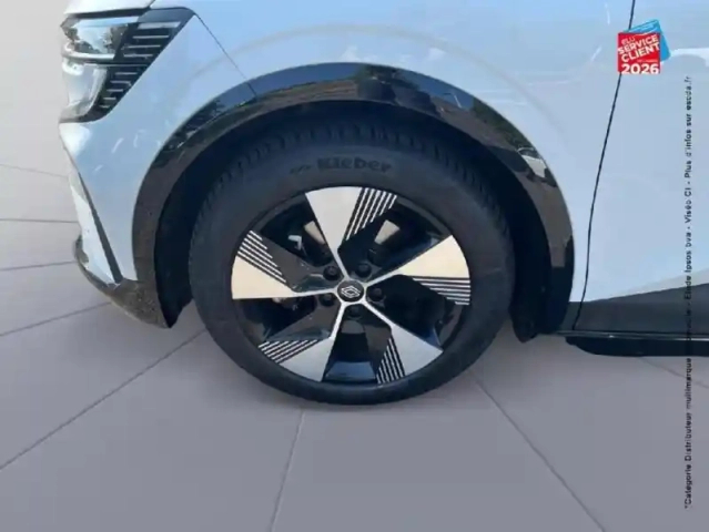 Renault Megane e-tech electric ev60 220ch equilibre super charge — photo 10