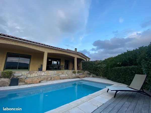Villa de type T5