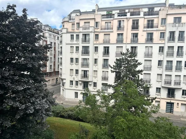 Studio 1 pièce 28 m²