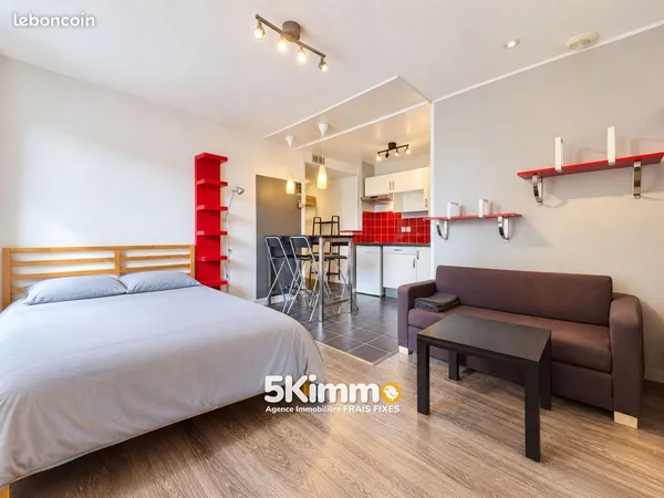 Studio 1 pièce 28 m²