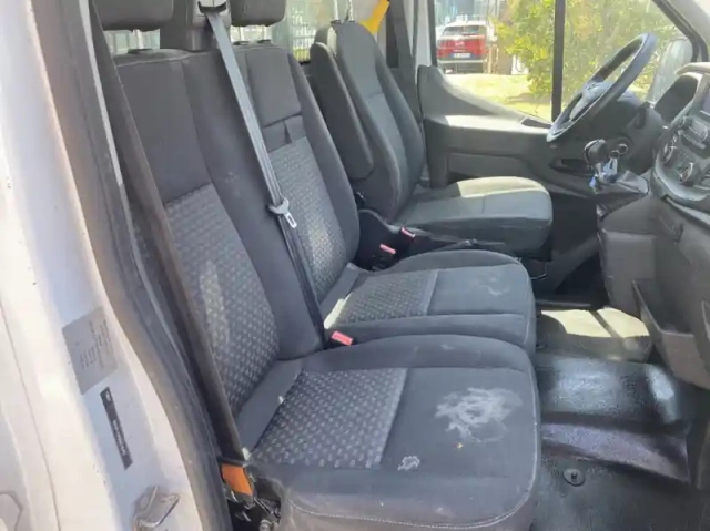 Ford Transit châssis ccb p350 l2 2.0 ecoblue 165ch trend — photo 27