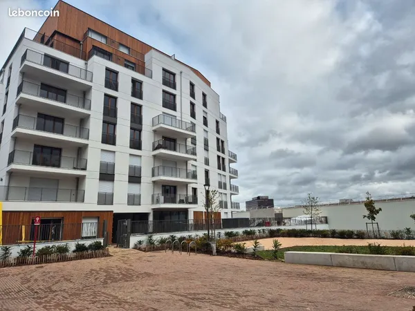 Magnifique appartement 2 pièces de 45m² avec jardin immeuble neuf