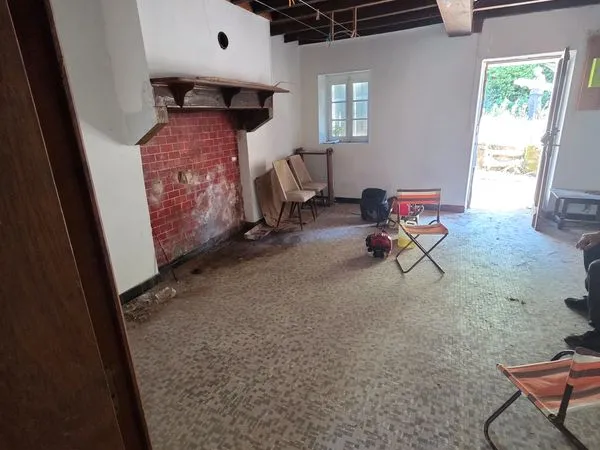 Maison de campagne à fort potentiel (62 m²)