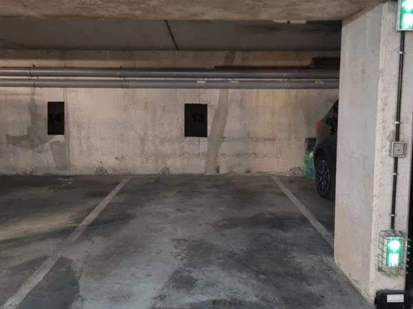 Location d'une place de parking sécurisée