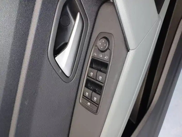 Dacia Duster hybrid-g 150 4x4 — photo 30