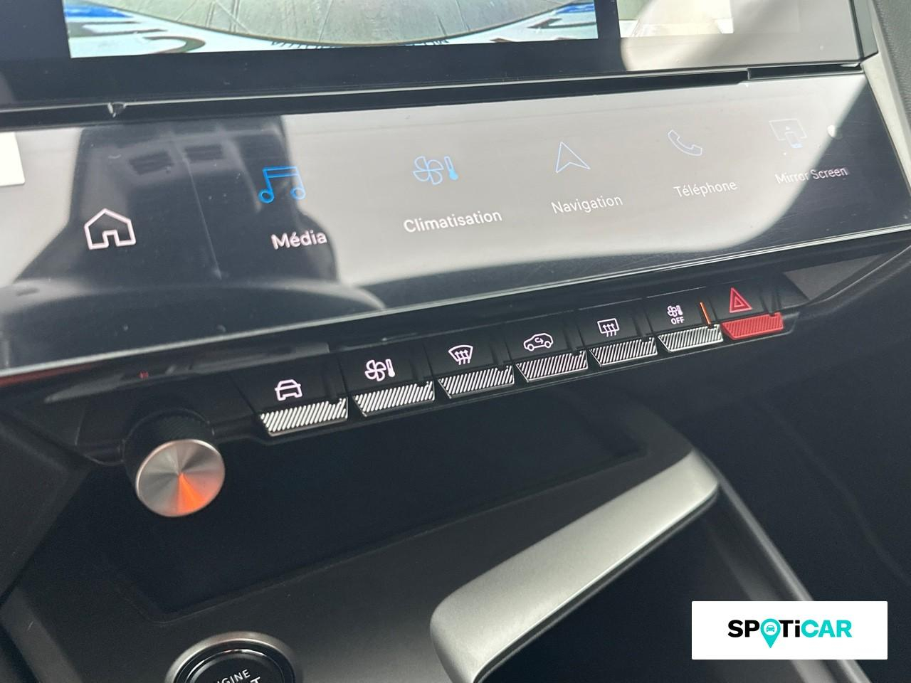 Peugeot 308 plug-in hybrid 195ch gt e-dcs7 — photo 15