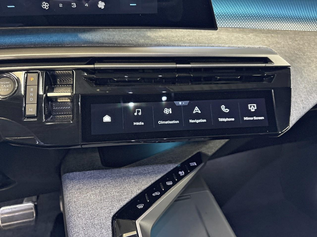 Peugeot 5008 hybrid 145 e-dcs6 gt — photo 22