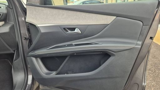 Peugeot 3008 1.6 THP 225 Hybrid-e EAT8 - GT – 2022 – 46503 km – Hybride rechargeable – Boîte Automatique — photo 50