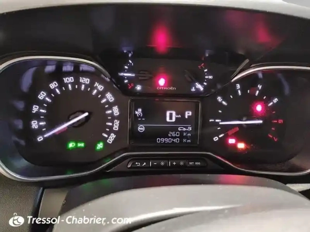 Citroën C3 Aircross bluehdi 120 s&amp;s eat6 shine pack — photo 14