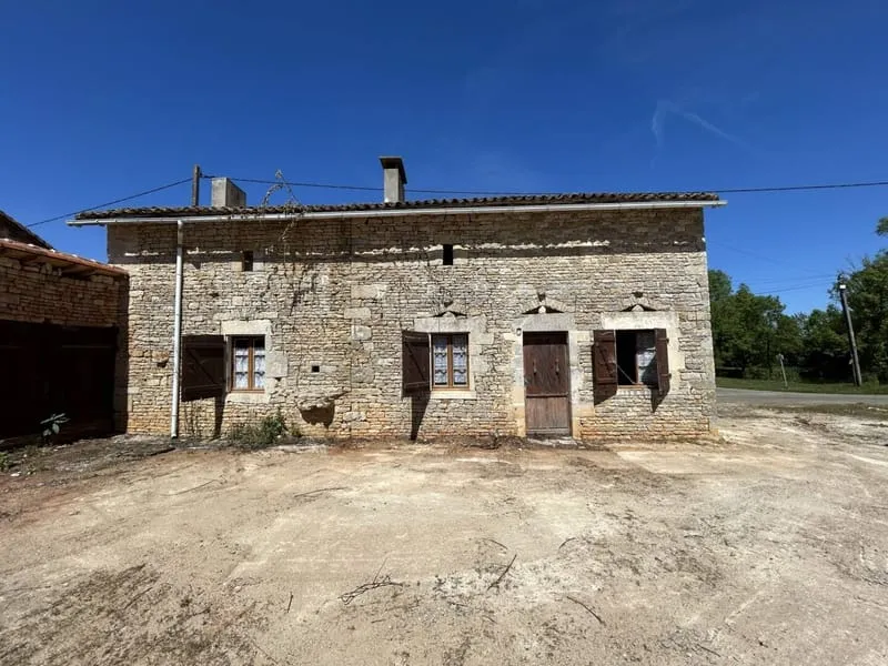 Photo 1