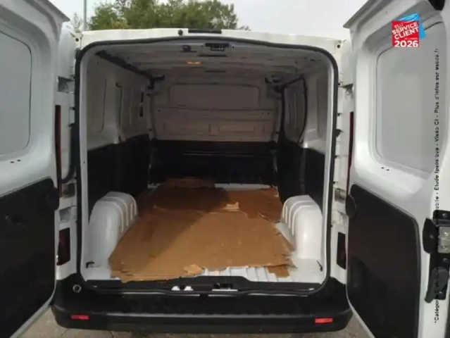 Renault Trafic fg e-tech l1h1 52kwh ac22 grand confort — photo 28