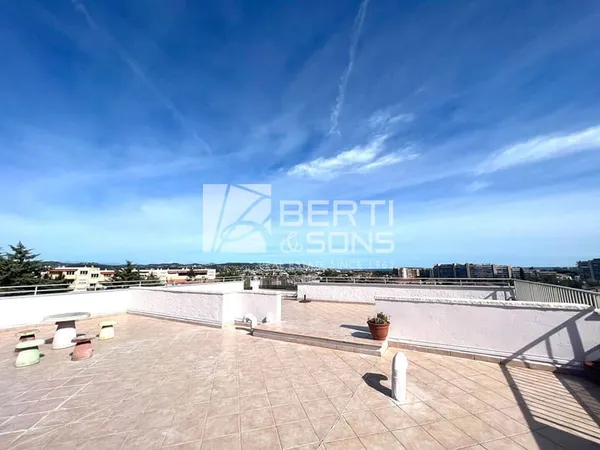 Appartement 3 pièces 100 m²