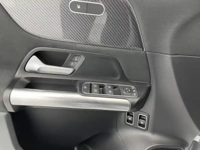 Mercedes Gla 250 e hybrid eq 8g-dct — photo 96