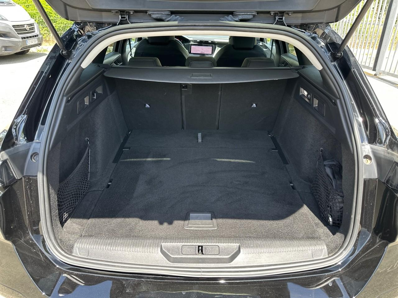 Peugeot 308 sw 1.5 bluehdi 130ch s&s allure pack eat8 — photo 6