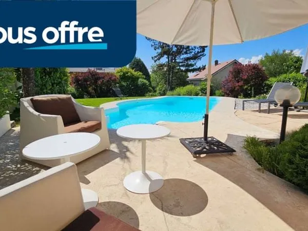 Meylan-Villa de 185 m2 surface au sol-sous-sol aménagé-pisci