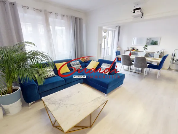 MULHOUSE HYPER CENTRE, APPARTEMENT ENTIEREMENT RÉNOVÉ DE 129