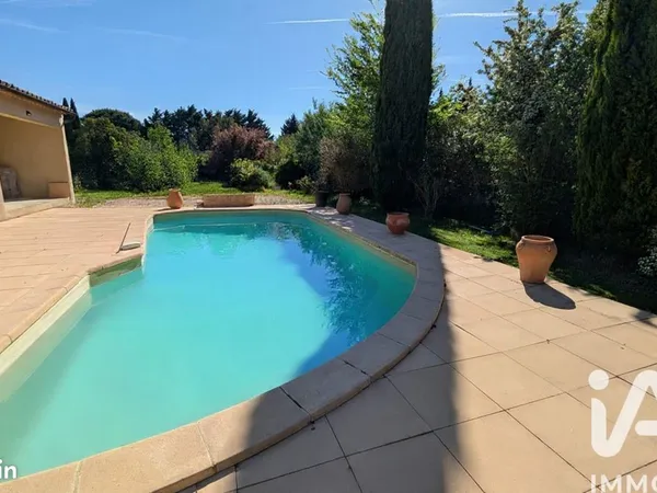 Mas 10 pièces 360 m²