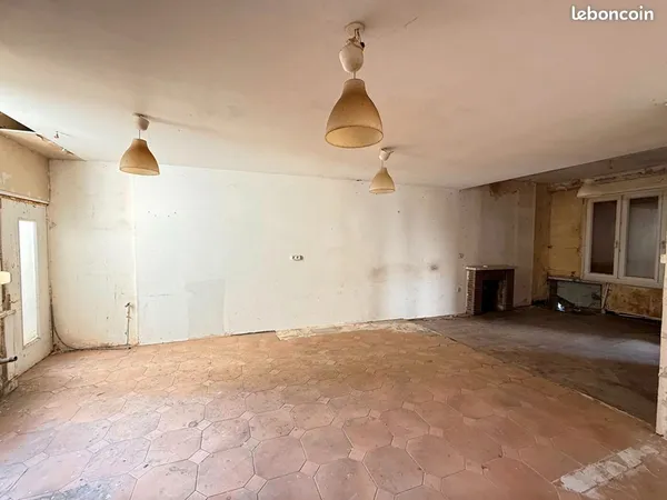 Immeuble 150 m²