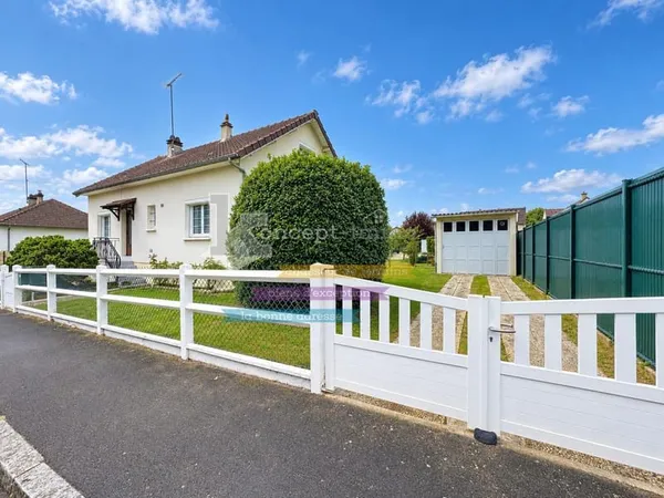 Pavillon indépendant vivable de plain-pied sur sous-sol total