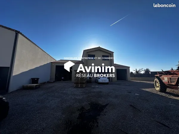 Local 445 m² Maraussan