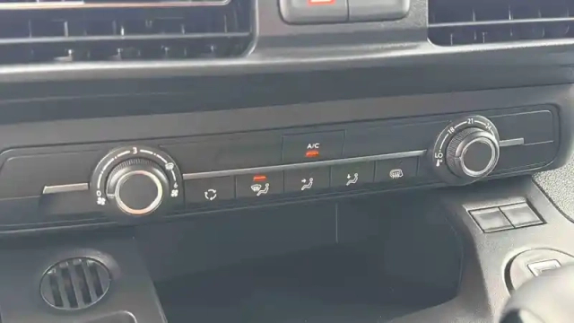 Citroën Berlingo van m diesel 100 ch manuelle — photo 73