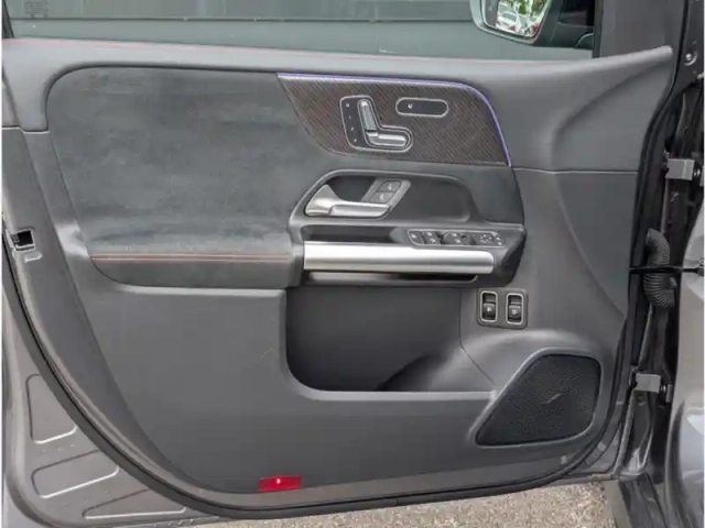 Mercedes Classe B 250 e — photo 16