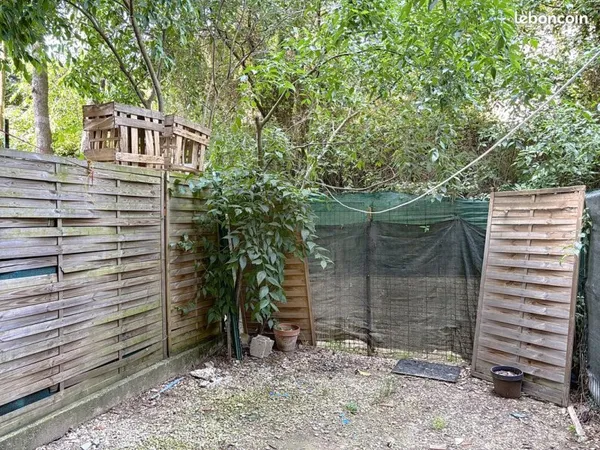 Studio 1 pièce 23 m²