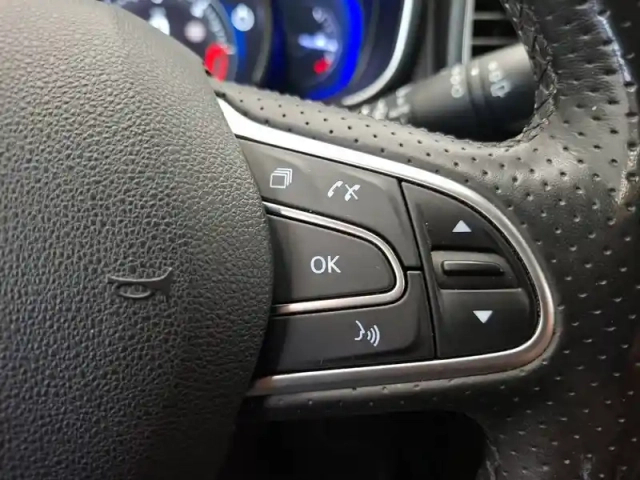 Renault Koleos dci 175 4x4 x-tronic — photo 27