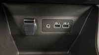 Renault Clio 1.5 Blue dCi 100ch Evolution - 24 — photo 30