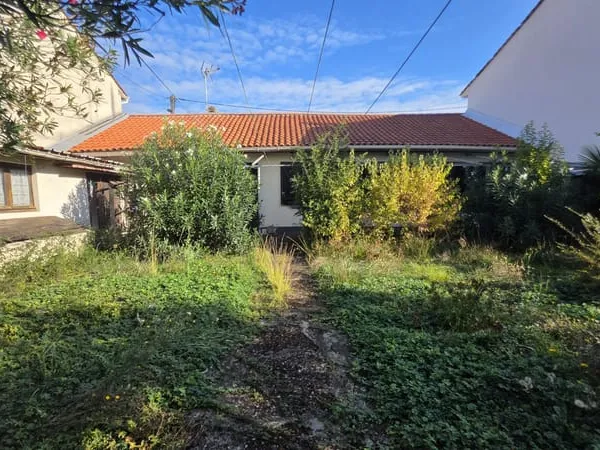 BORDEAUX BACALAN MAISON DE PLAIN-PIED, JARDIN ET GARAGE