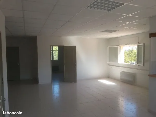Local professionnel