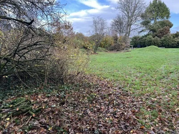 Terrain constructible 630 m²