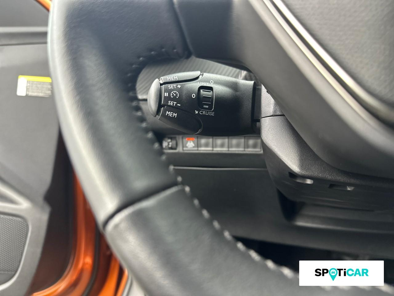 Peugeot 2008 e-2008 136ch allure — photo 18