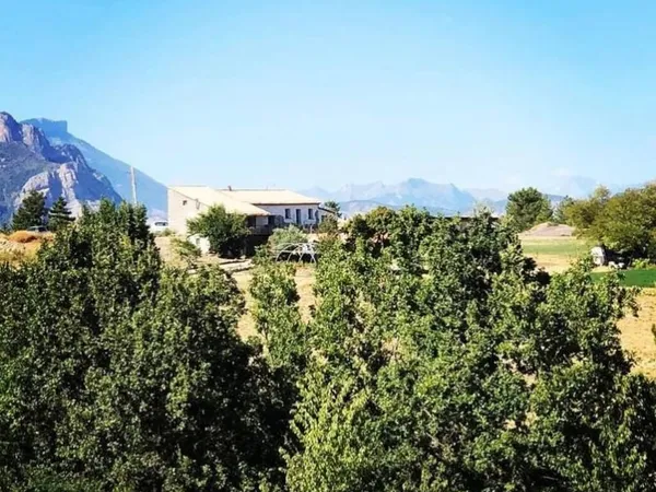 Maison 14 pièces 500 m²