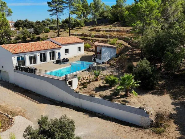 Maison de plain-pied 4 pièces 115 m²