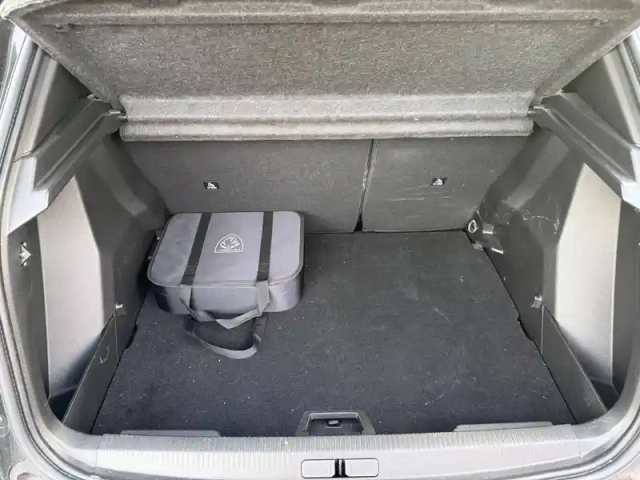 Peugeot 2008 electrique 50 kwh 136 ch — photo 65