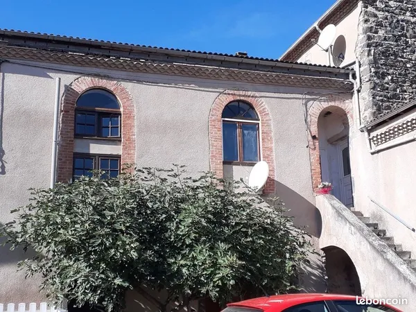 Sud ISSOIRE 63500 Hameau calme appartement