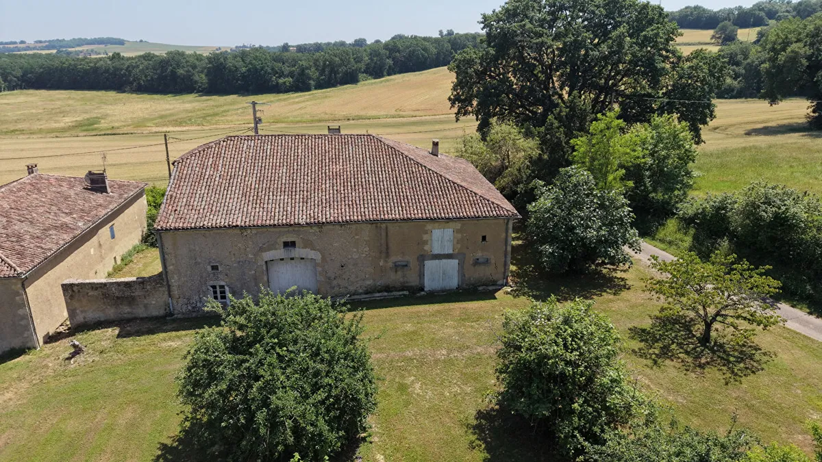 Photo 18