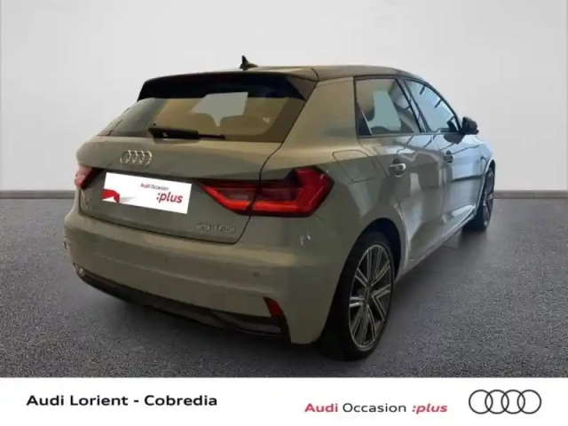 Audi A1 sportback 25 tfsi 95ch advanced — photo 4