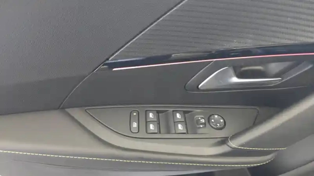 Peugeot 208 puretech 130 s&amp;s eat8 — photo 99