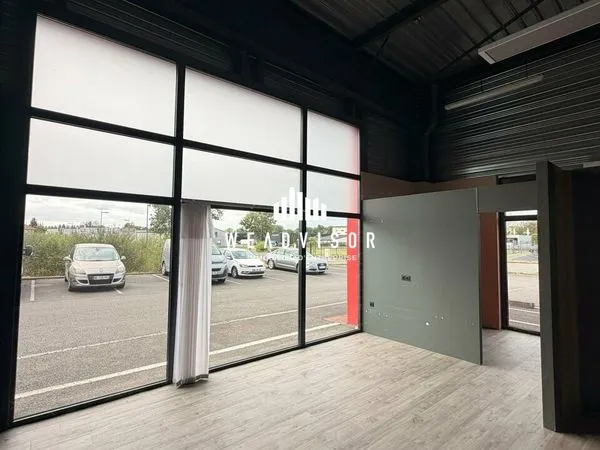 Local commercial 220 m² RUAUDIN