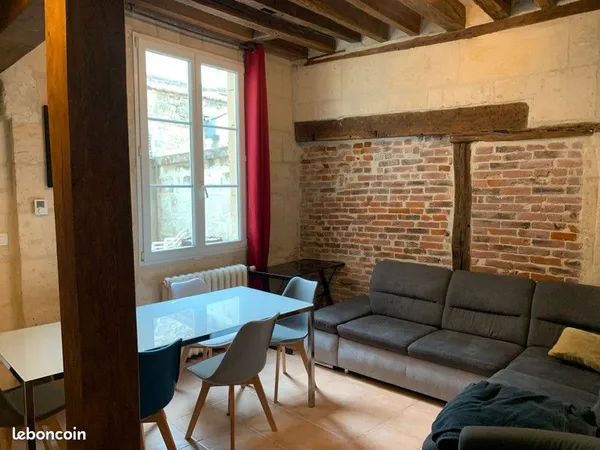 Chambre en colocation idéalement située