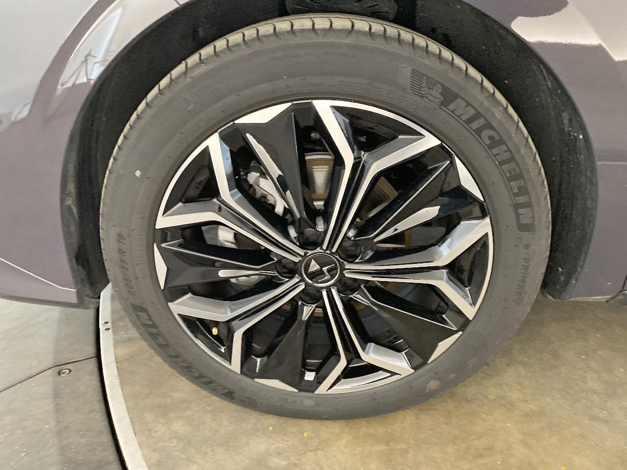 Ds Ds 4 bluehdi 130 eat8 etoile - alcantara — photo 11