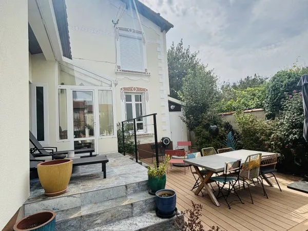 Vends maison refaite à neuf