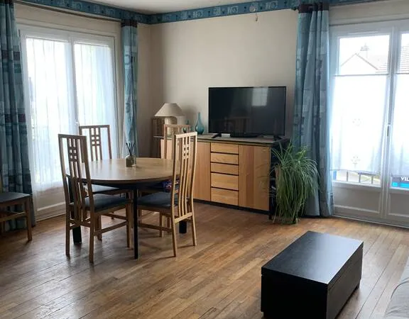 Commerce 4 pièces 85 m²